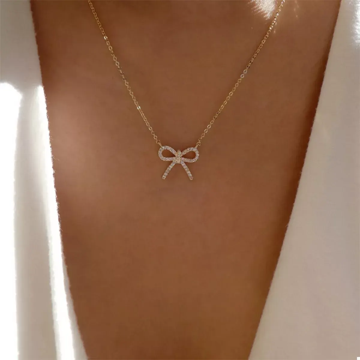 Bowknot Pendant Necklace